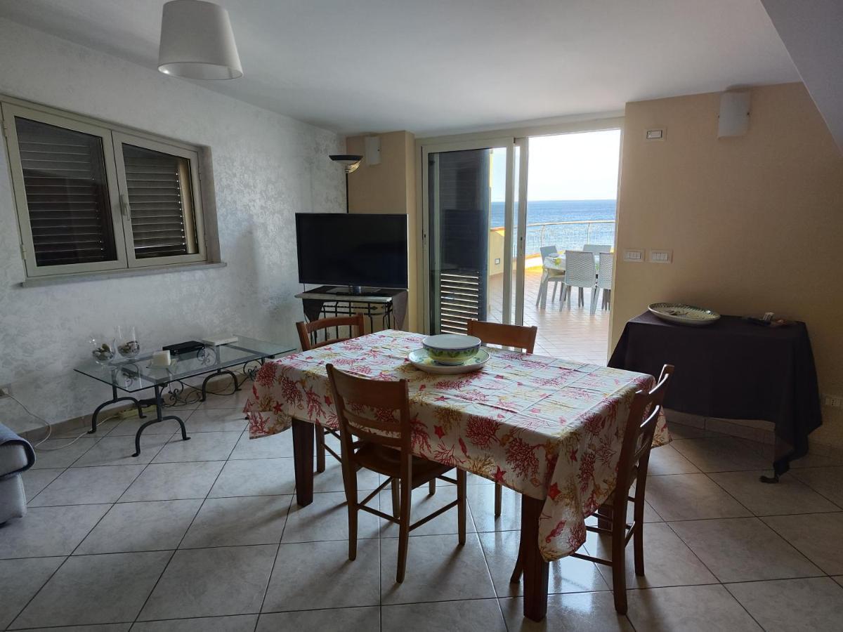 Apartamento Casa Carmelo Nizza di Sicilia Exterior foto